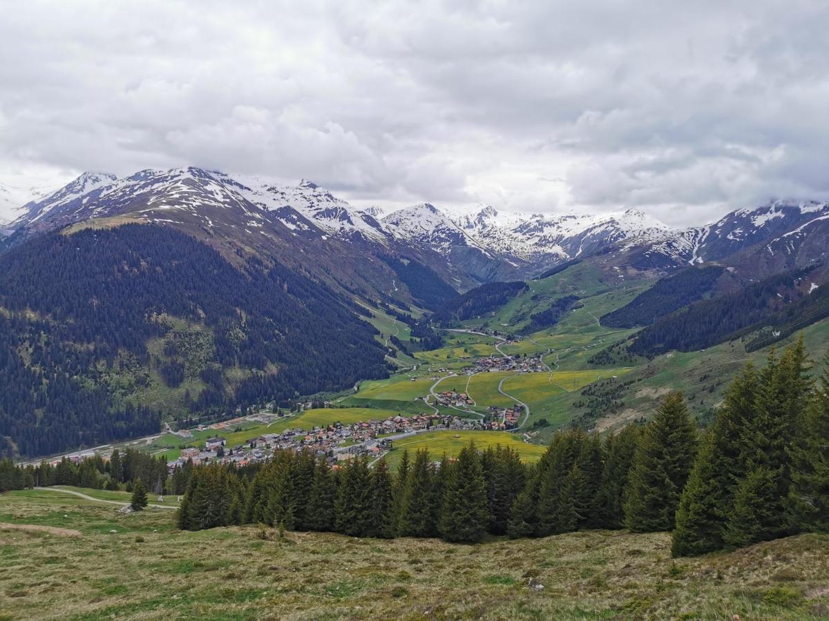 Apartamento Tgesa Dutg Grond Sedrun Exterior foto